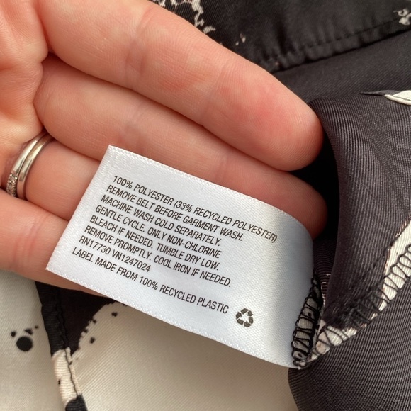 Alexis for Target black and cream balloon sleeve dress. - Picture 9 of 14